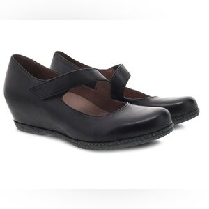 Dansko Lanie Black Burnished Nubuck